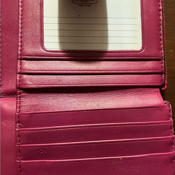 Coach Leather Wallet - Picture 2 of 3